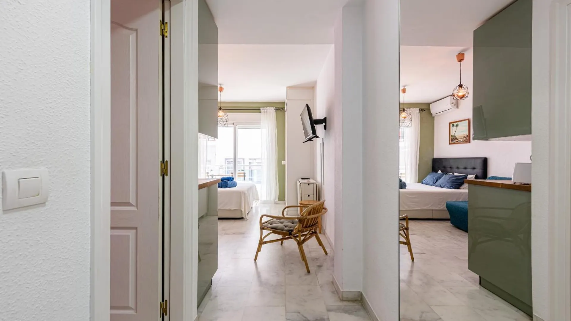 Plata Centro Apartment Torremolinos